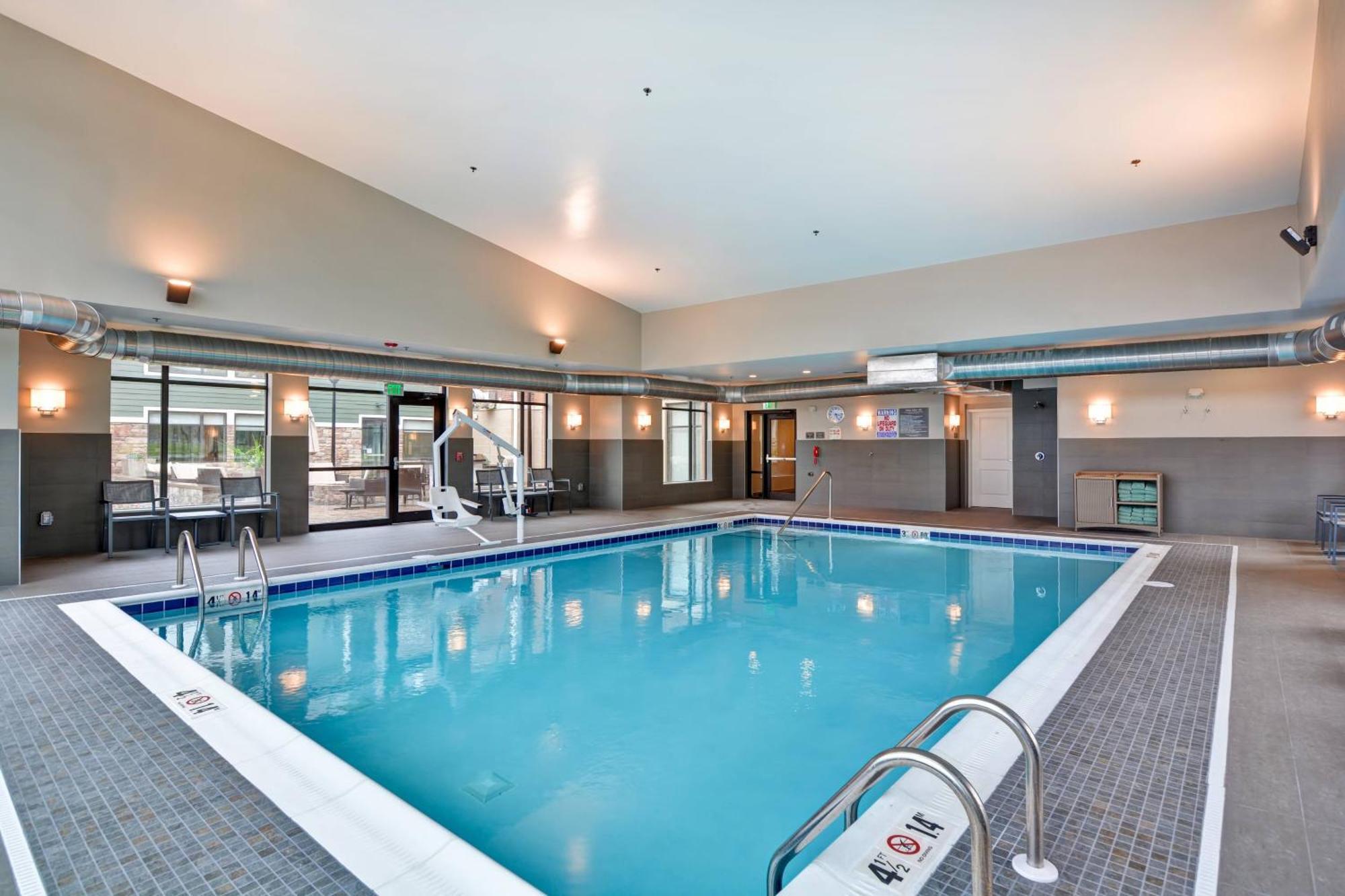 Residence Inn By Marriott Cleveland Airport/מידלברג הייטס מראה חיצוני תמונה