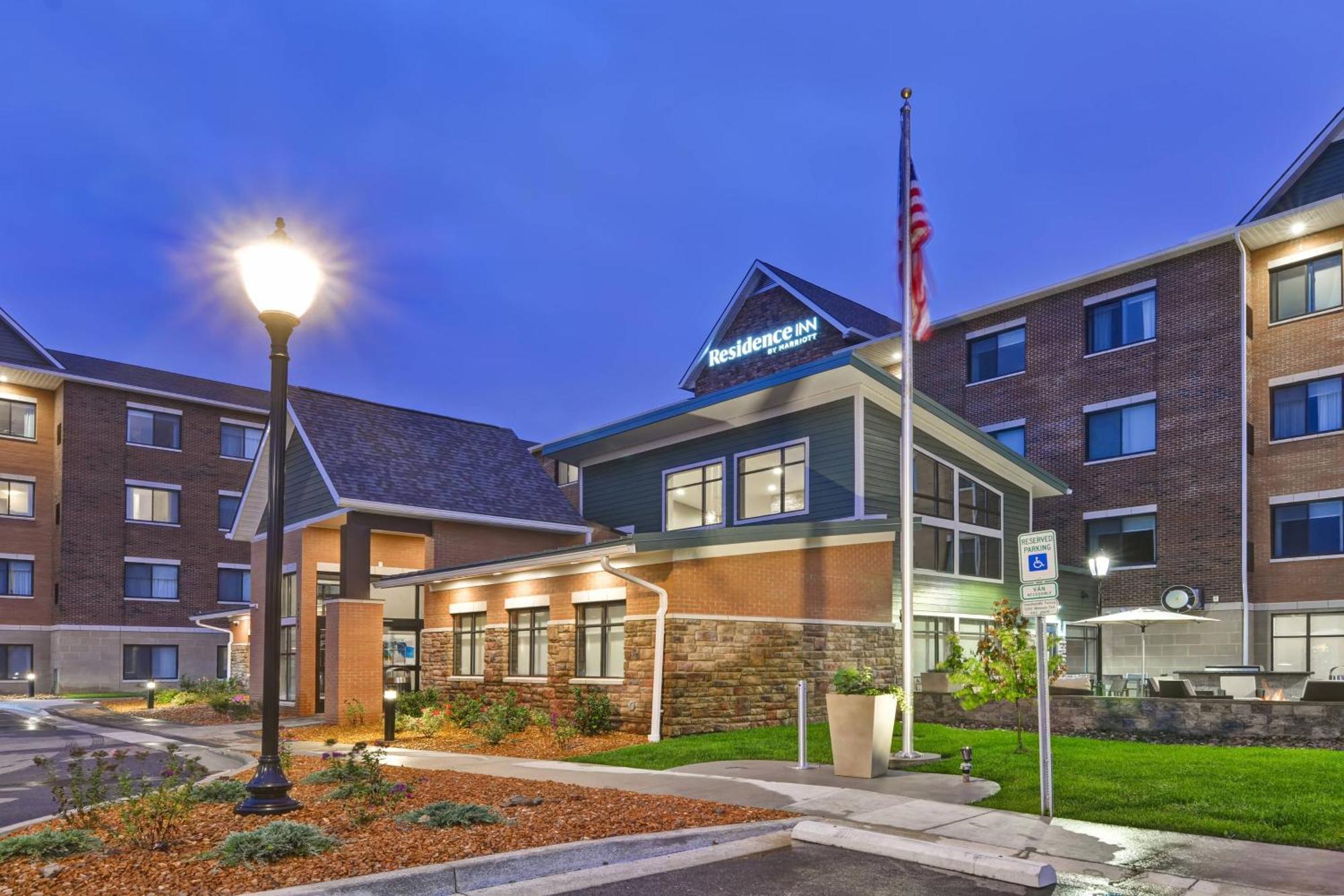 Residence Inn By Marriott Cleveland Airport/מידלברג הייטס מראה חיצוני תמונה
